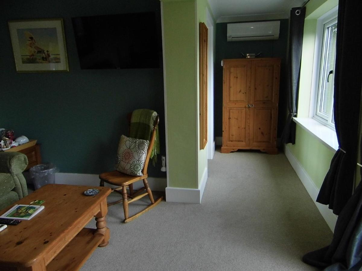 Bed and Breakfast The Mill At Glynhir Ammanford Exterior foto